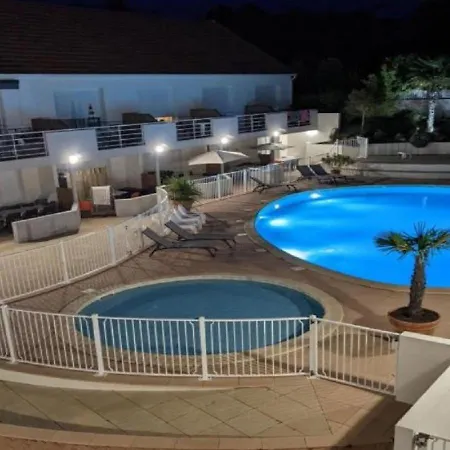 Resid'azur T2-pmr- Piscine Privee