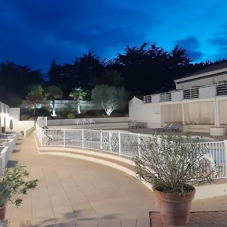 Resid'azur T2-pmr- Piscine Privee * Сен-Жан-де-Мон