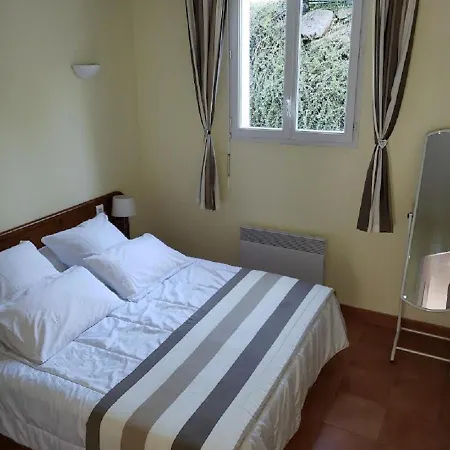 Resid'azur T2-pmr- Piscine Privee