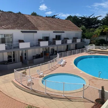 Resid'azur T2-pmr- Piscine Privee *