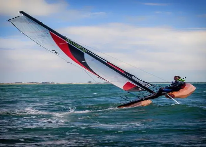 Appartement T2 Pmr Piscine Privée 400m De La *